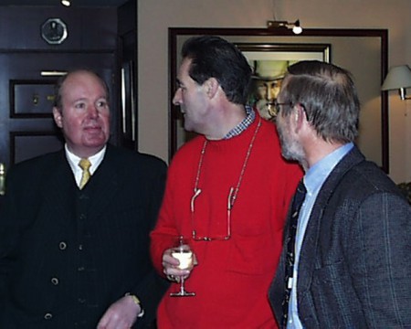 Wijlen Mark Vanhoenacker in de achtergrond